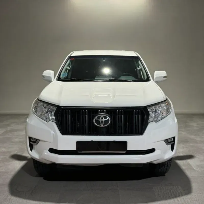 Toyota Land Cruiser 2.8 - Imagen 2