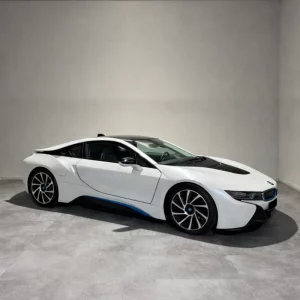BMW I8 COUPÉ