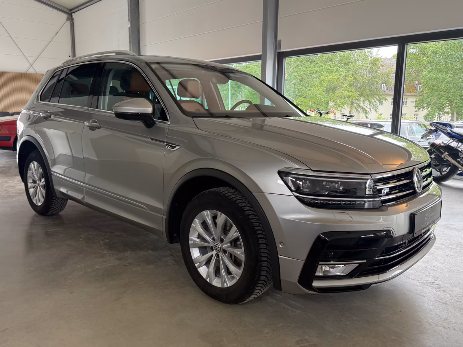 Volkswagen Tiguan - Imagen 2