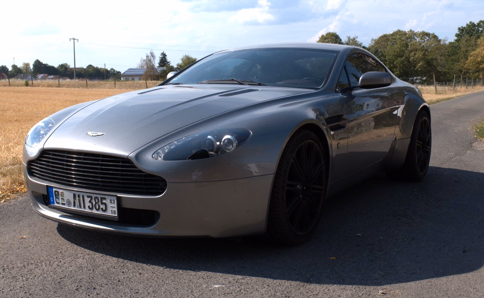 Aston Martin V8 Vantage