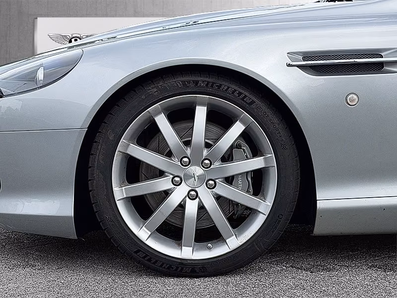 Aston Martin DB9 - Imagen 5