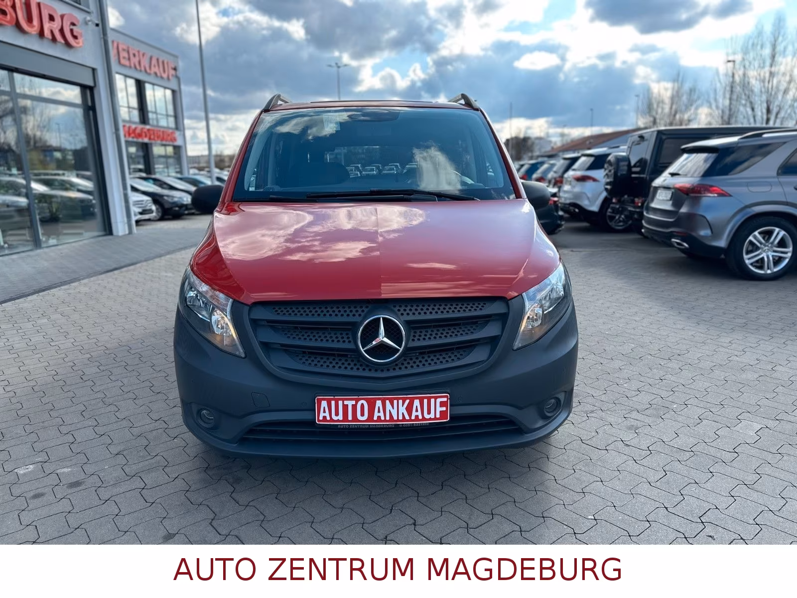 Mercedes-Benz Vito 111 CDI Lang *TEMPO*NAV*AHK*3Sitzer - Imagen 4