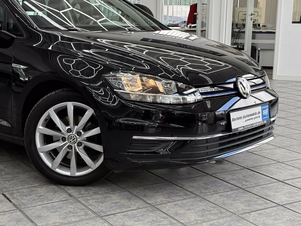 Volkswagen Golf - Imagen 2